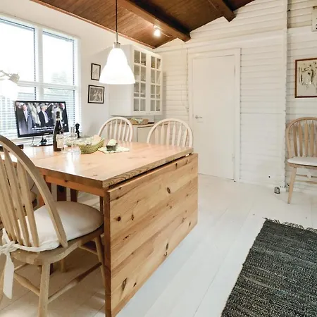 Two-bedroom Holiday In Karrebaksminde Karrebæksminde
